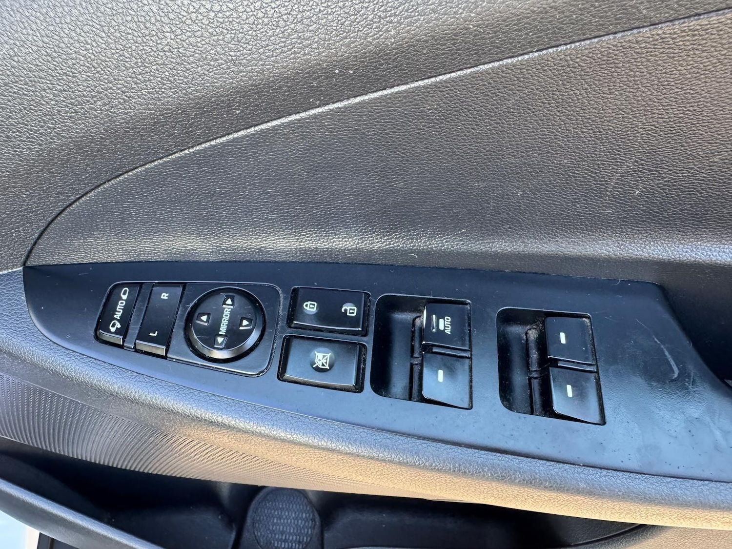 Used Hyundai TUCSON 2017 for sale - 77255478: Photo 24