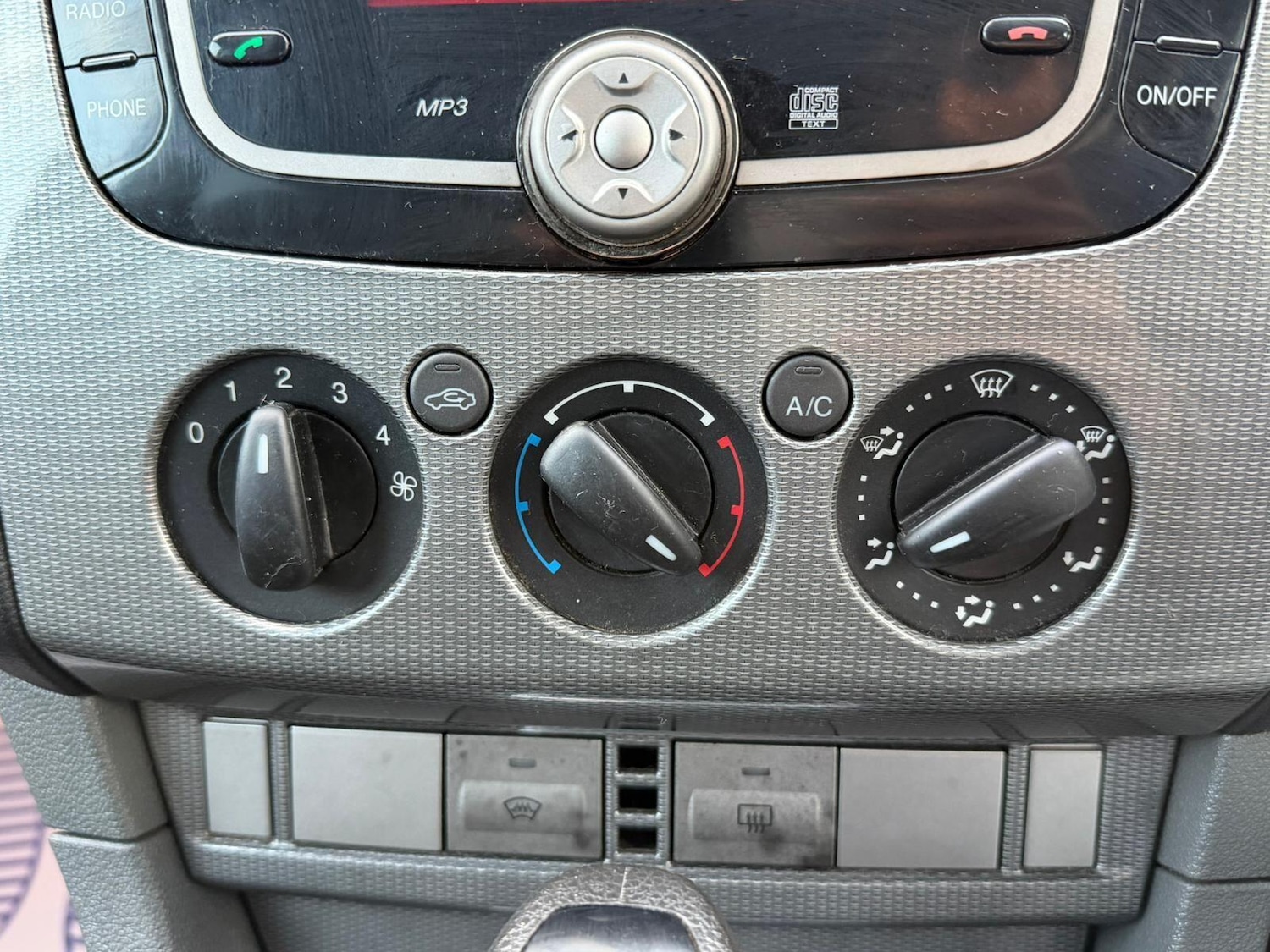 Used Ford Focus 2009 for sale - 77267679: Photo 14