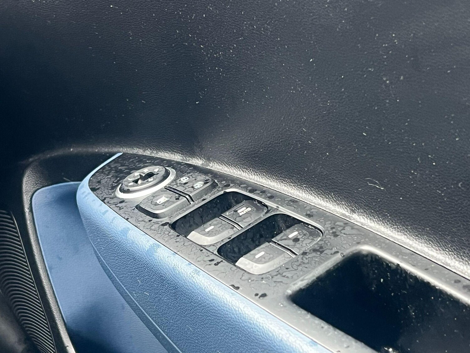 Used Hyundai i10 for sale - 77537573: Photo 26