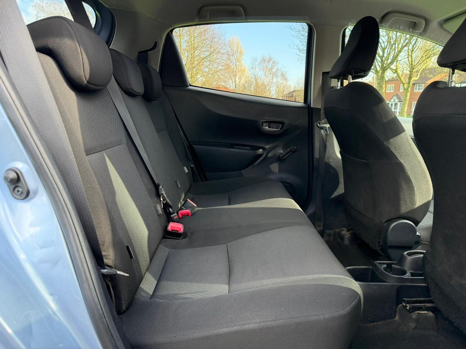 Used Toyota Yaris 2013 for sale - 77839301: Photo 25