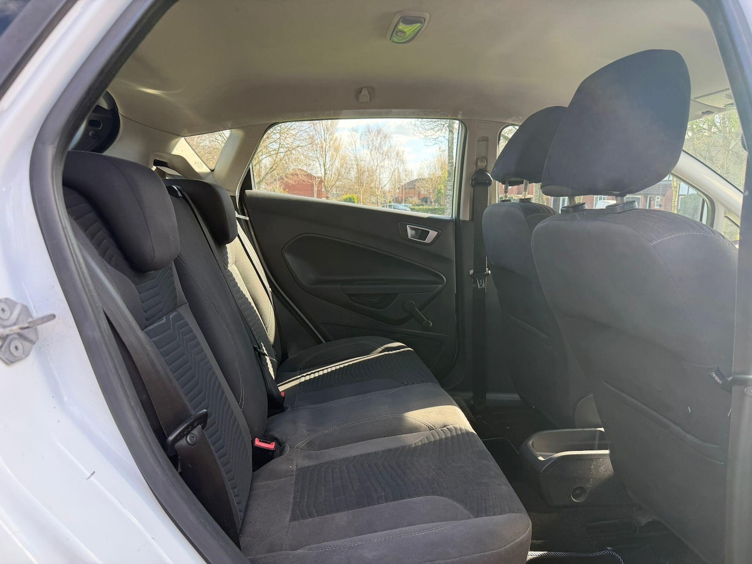 Used Ford Fiesta 2015 for sale - 77892915: Photo 28