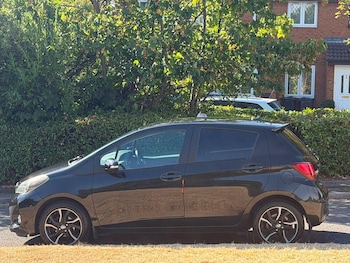 Used Toyota Yaris 2014 for sale - 79483837: Photo