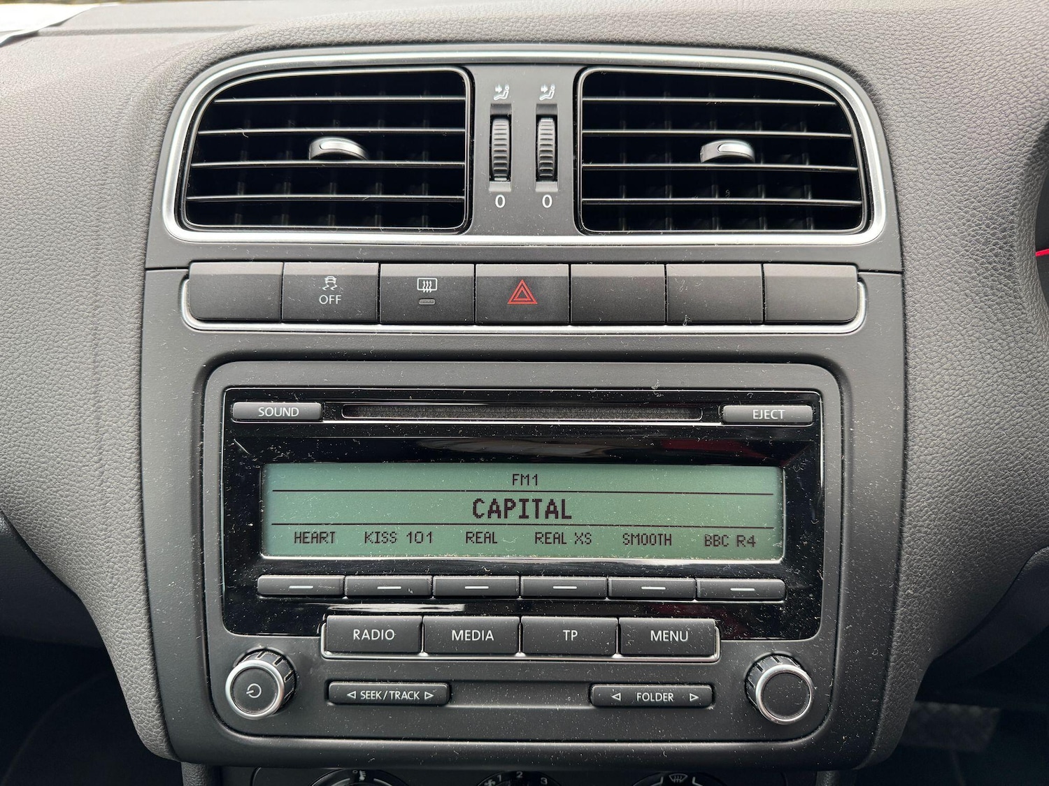 Used Volkswagen Polo for sale - 77216296: Photo 15