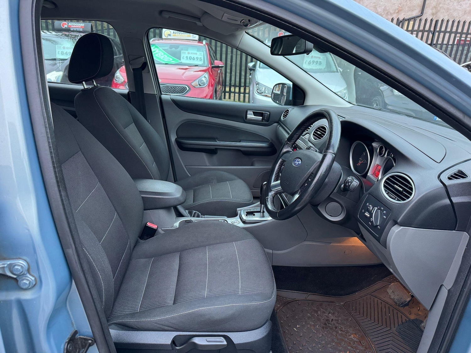 Used Ford Focus 2010 for sale - 77377548: Photo 19