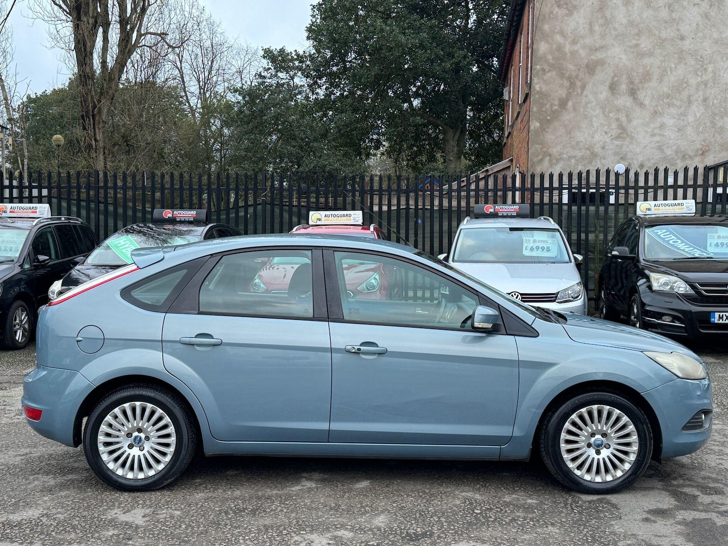 Used Ford Focus 2010 for sale - 77377548: Photo 5