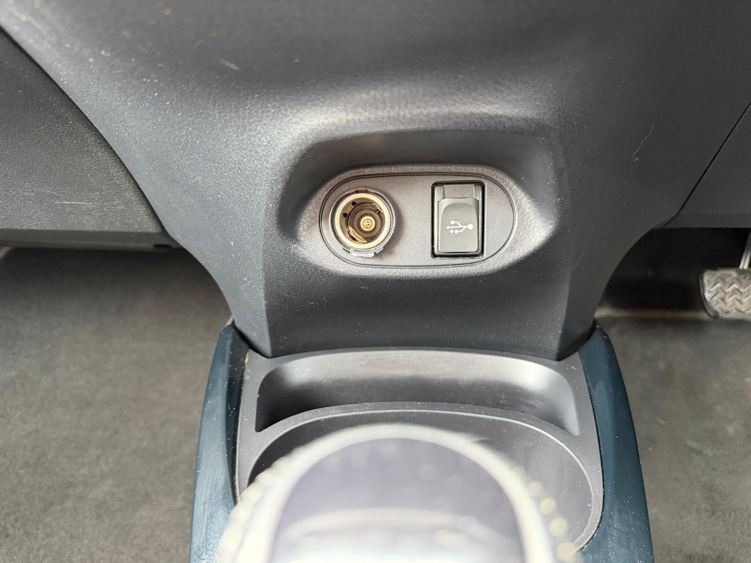 Used Toyota Yaris for sale - 77823892: Photo 22