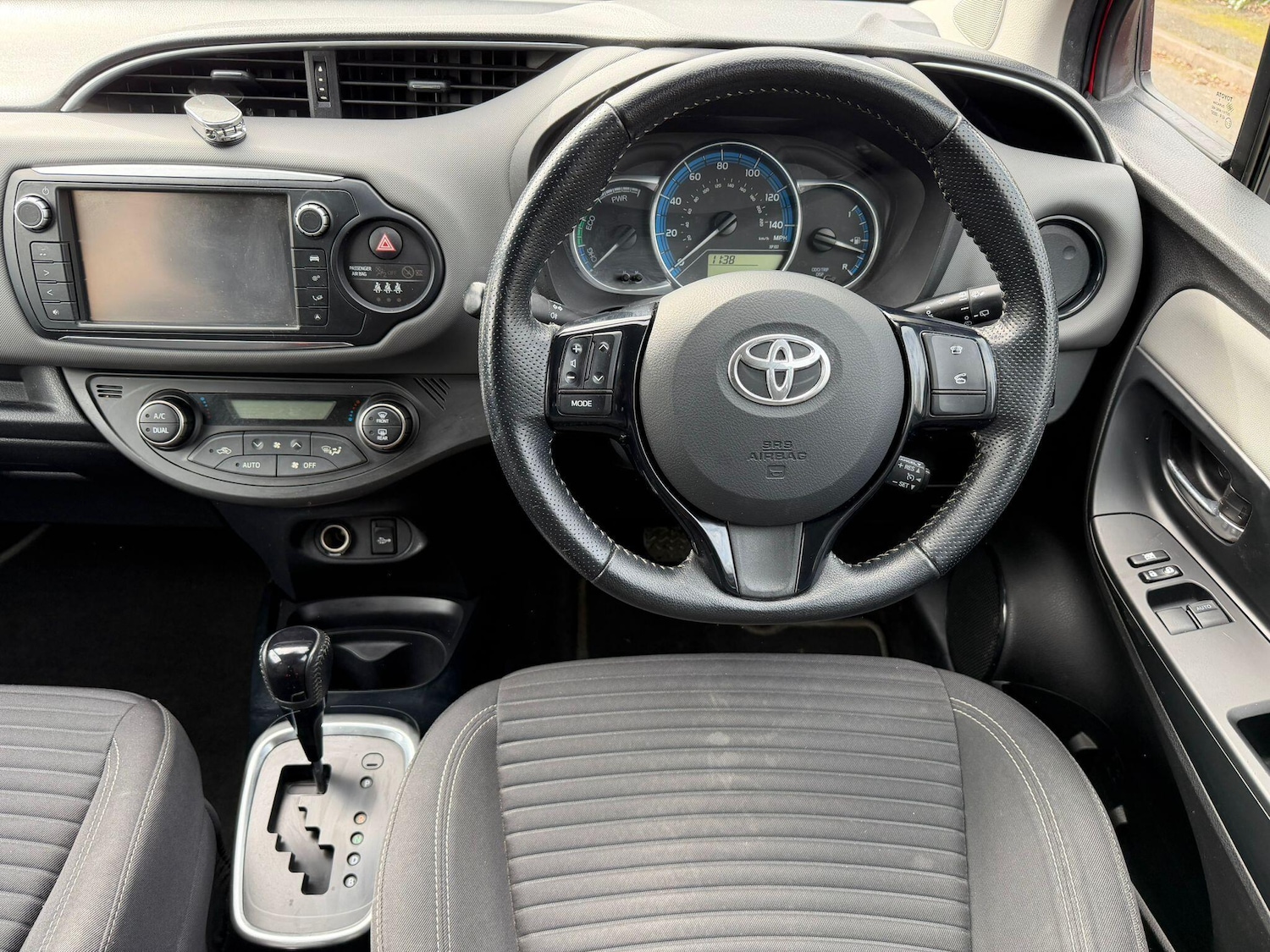 Used Toyota Yaris for sale - 77823892: Photo 24