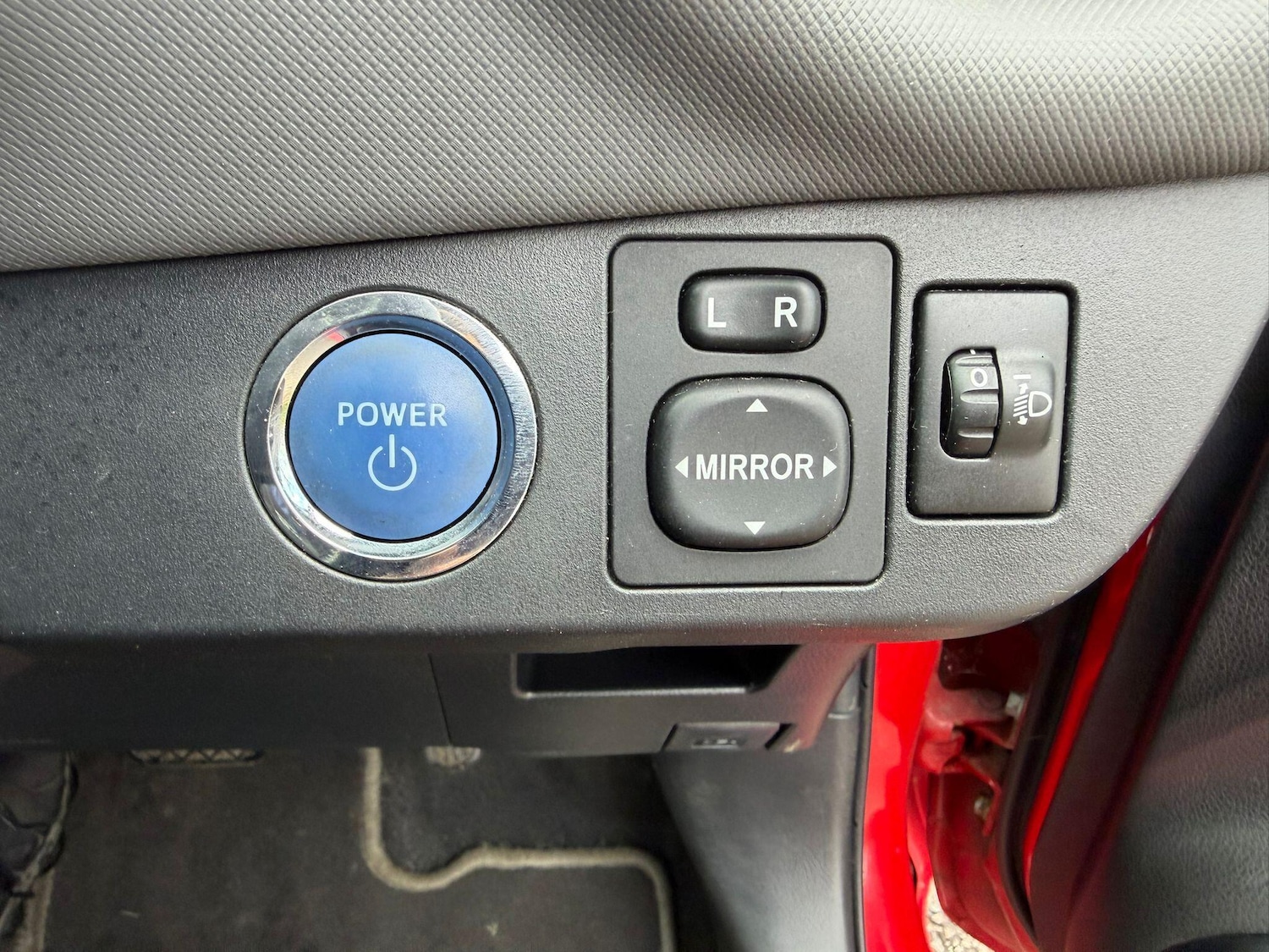 Used Toyota Yaris for sale - 77823892: Photo 28