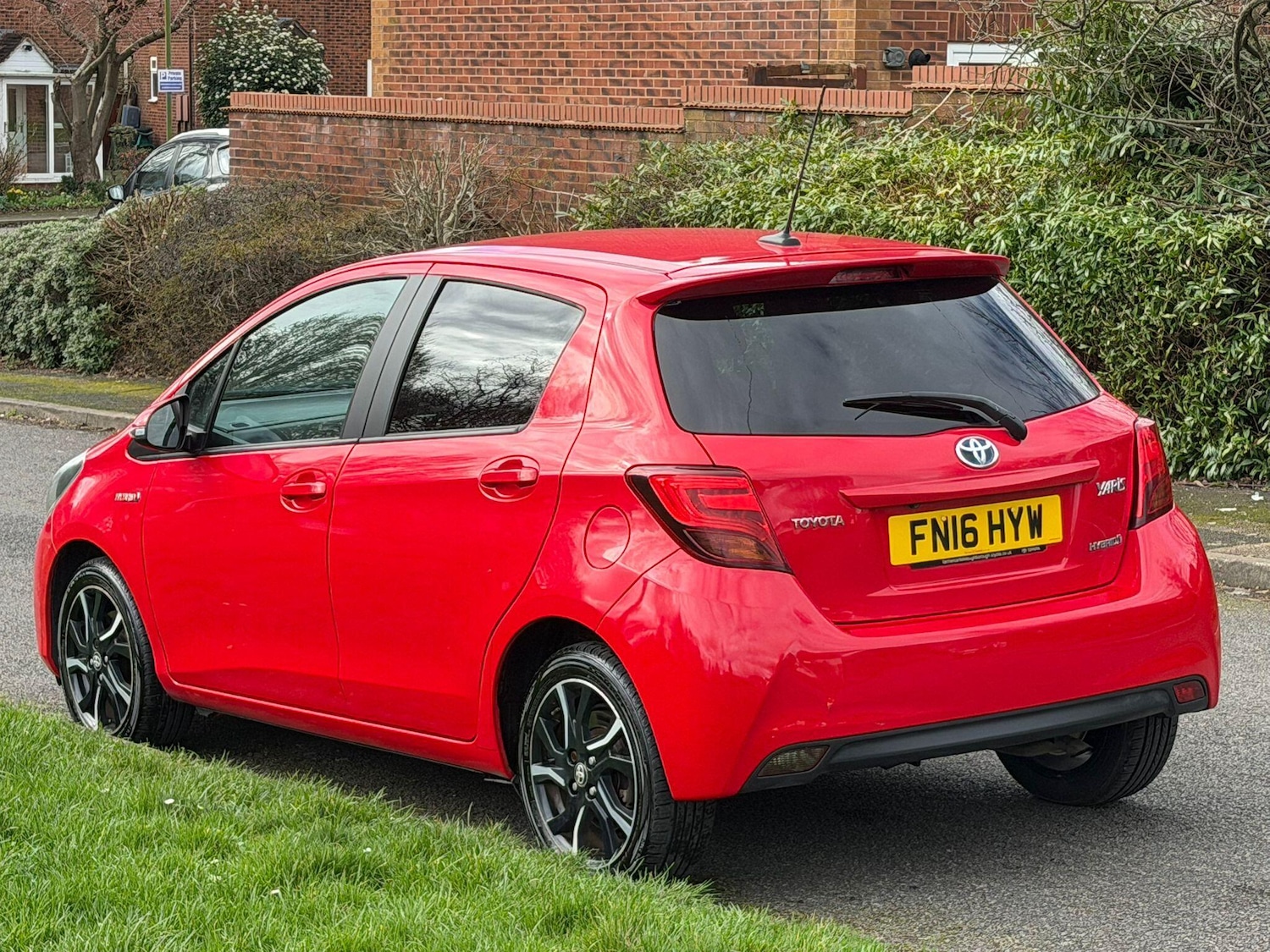 Used Toyota Yaris for sale - 77823892: Photo 6