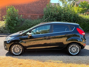 Used Ford Fiesta 2012 for sale - 79211964: Photo