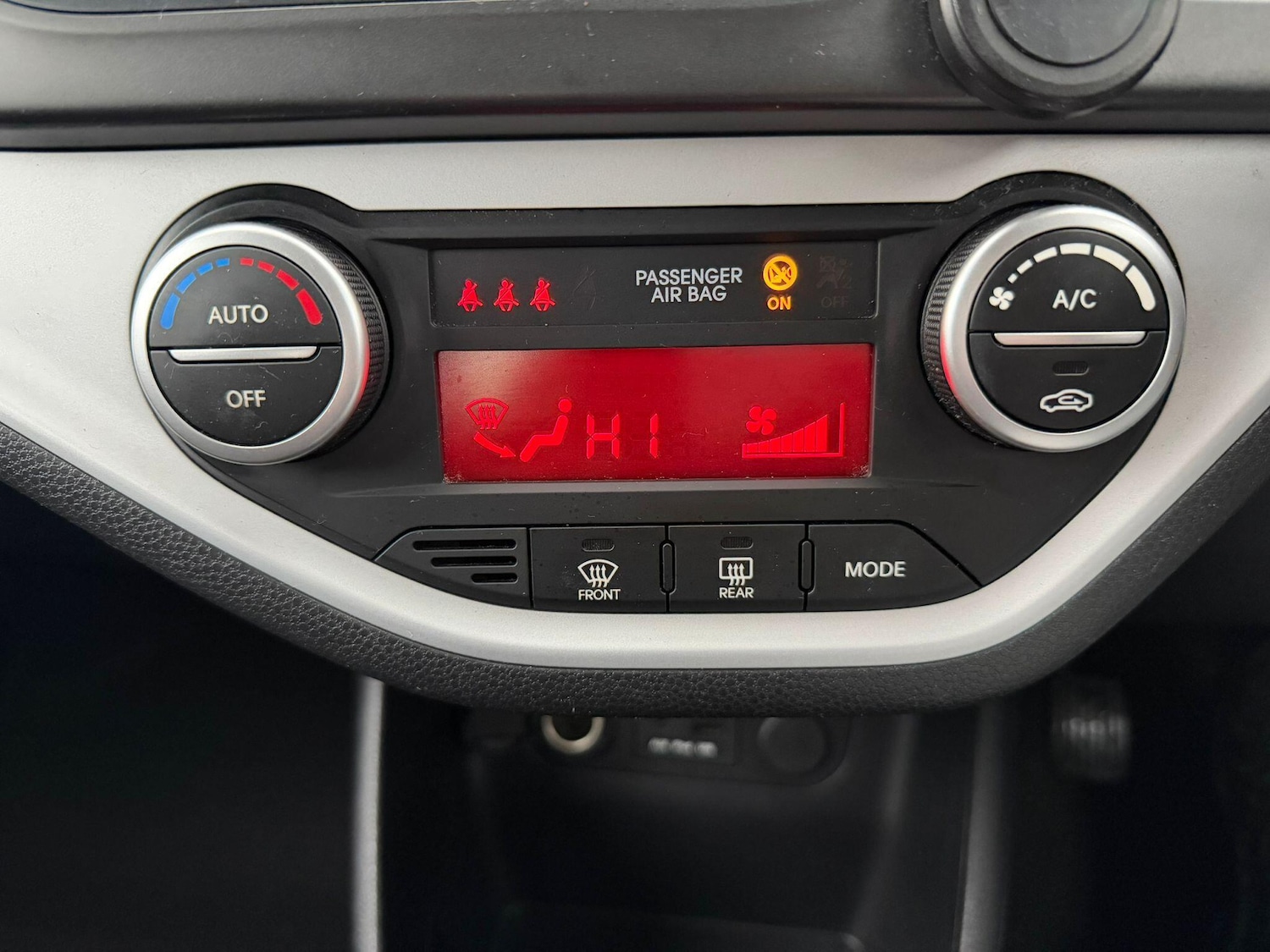 Used Kia Picanto 2014 for sale - 77291522: Photo 17