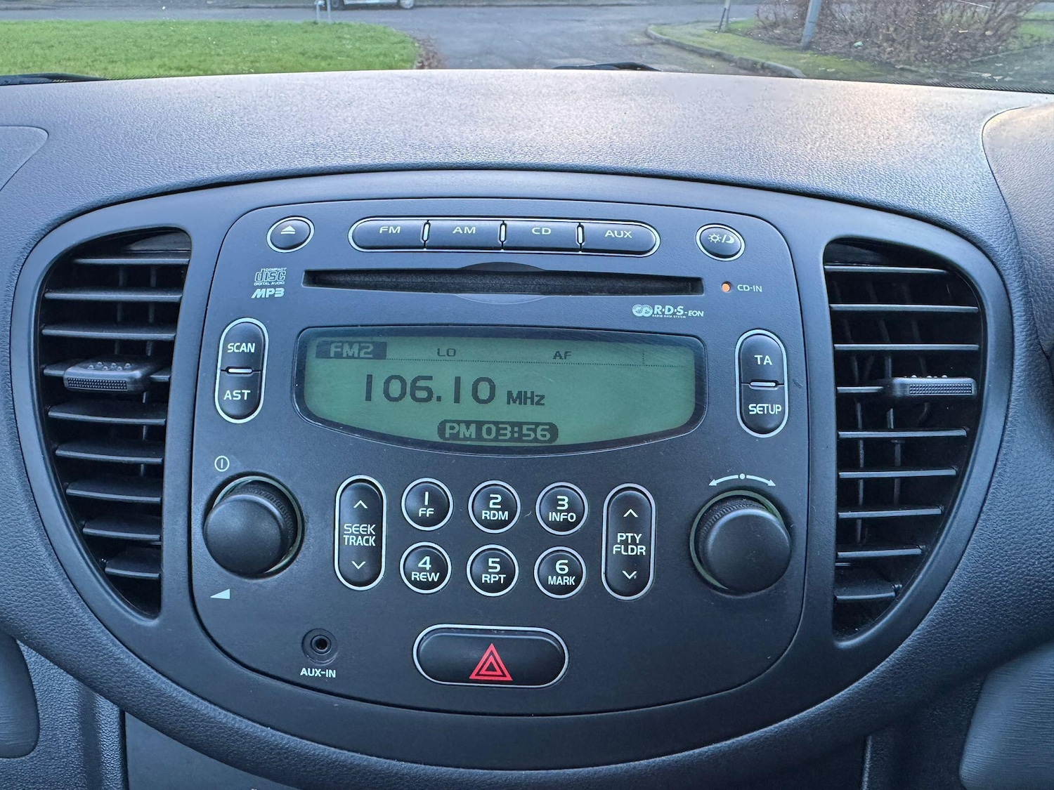 Used Hyundai i10 2009 for sale - 77352107: Photo 14