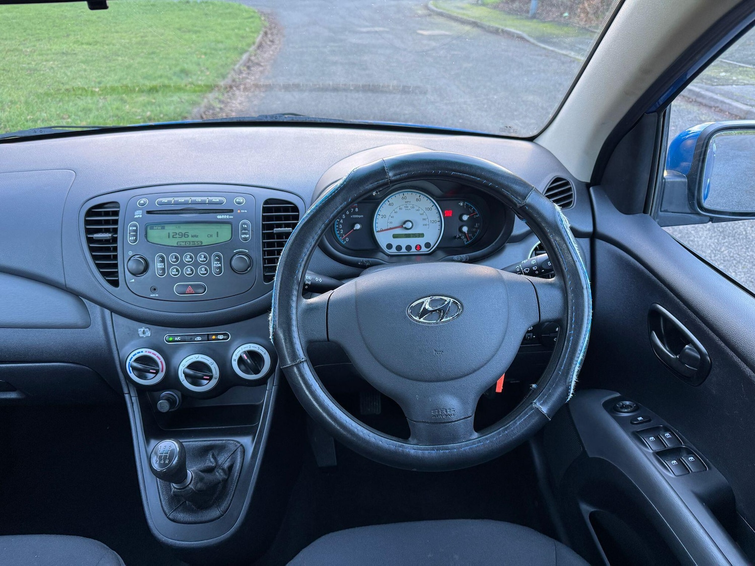 Used Hyundai i10 2009 for sale - 77352107: Photo 17