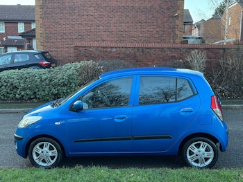 Used Hyundai i10 2009 for sale - 77352107: Photo
