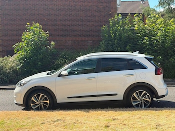 Used Kia Niro 2018 for sale - 79296067: Photo