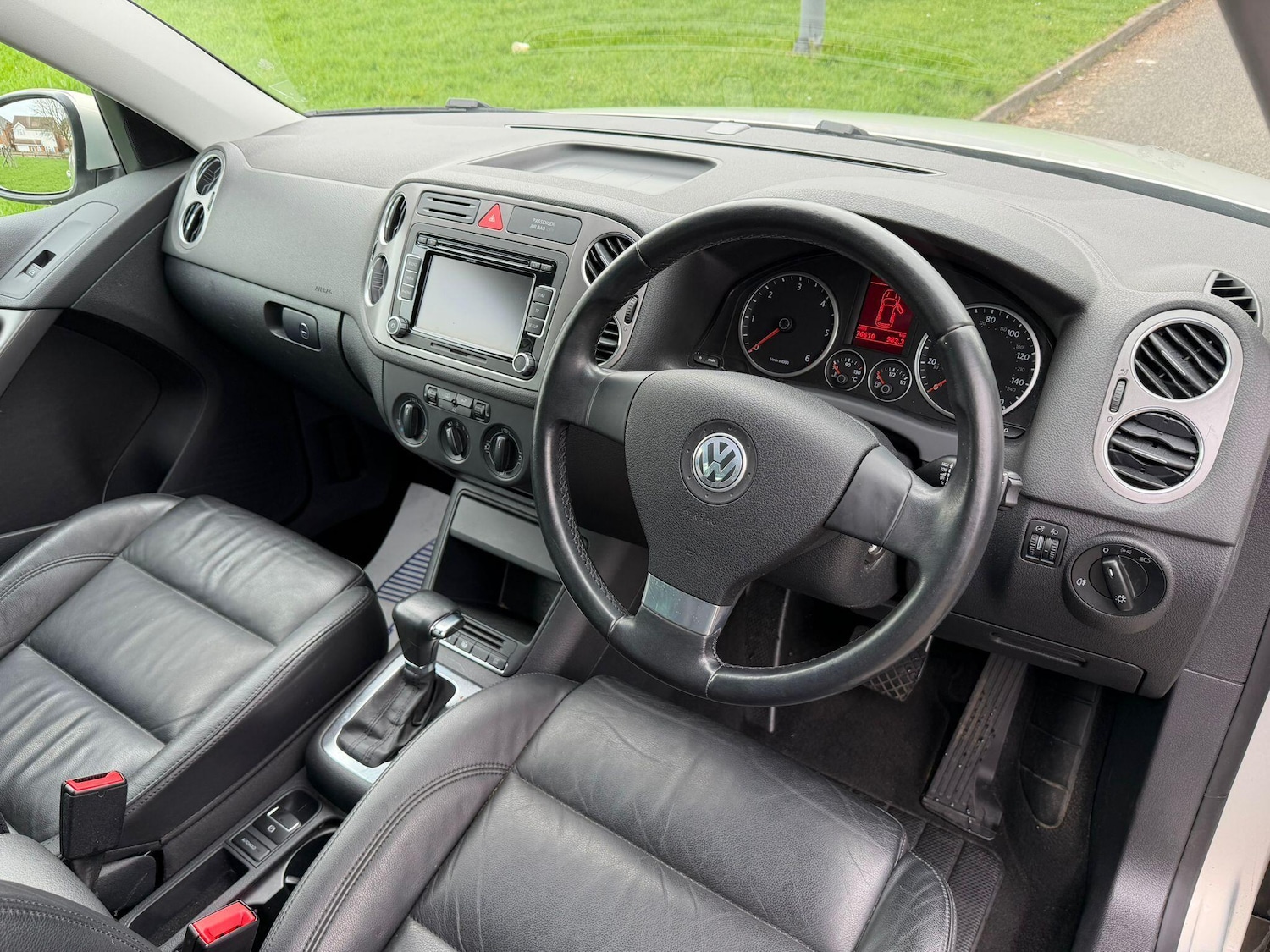 Used Volkswagen Tiguan 2009 for sale - 77738649: Photo 21