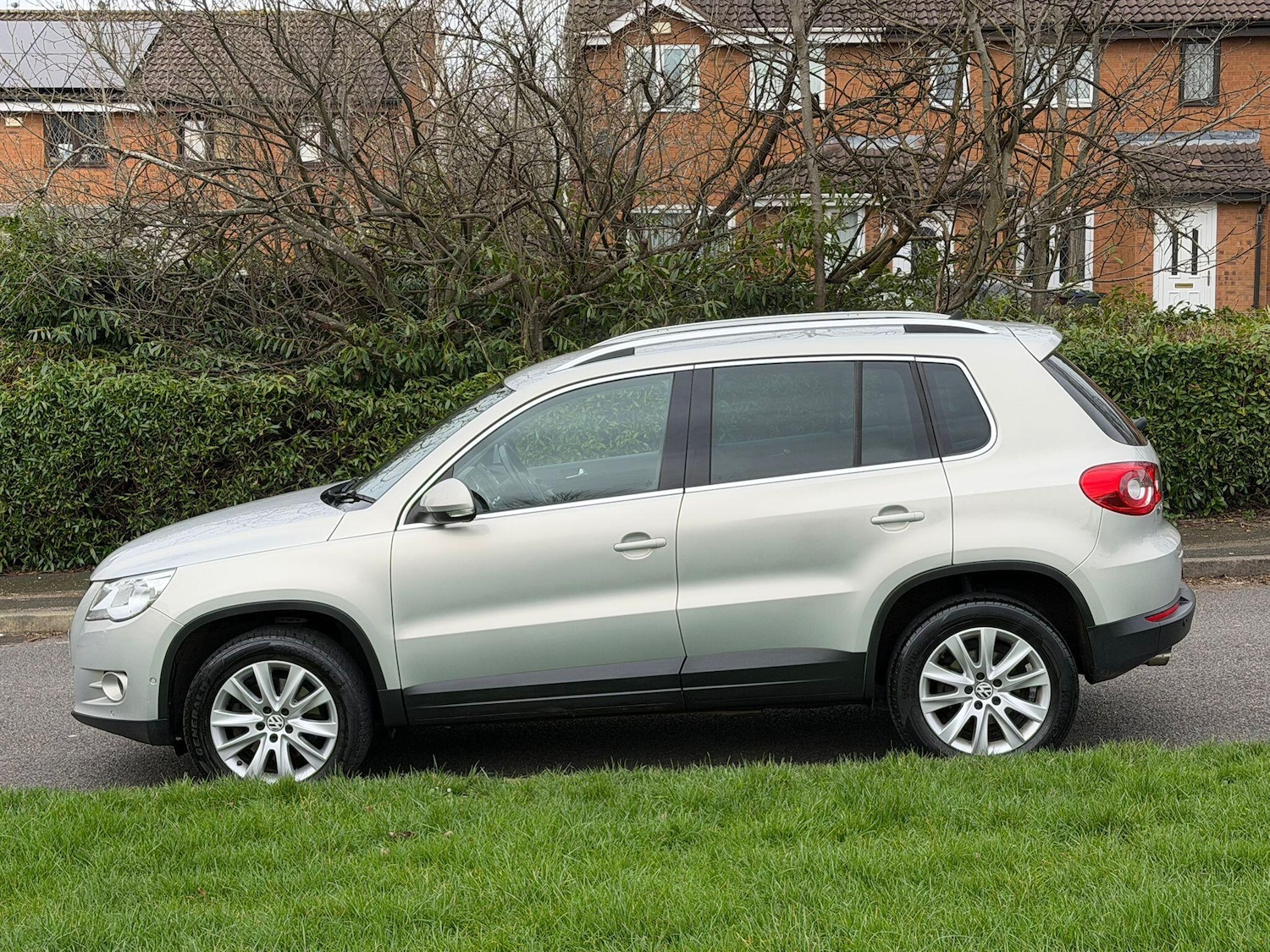 Used Volkswagen Tiguan 2009 for sale - 77738649: Photo 4
