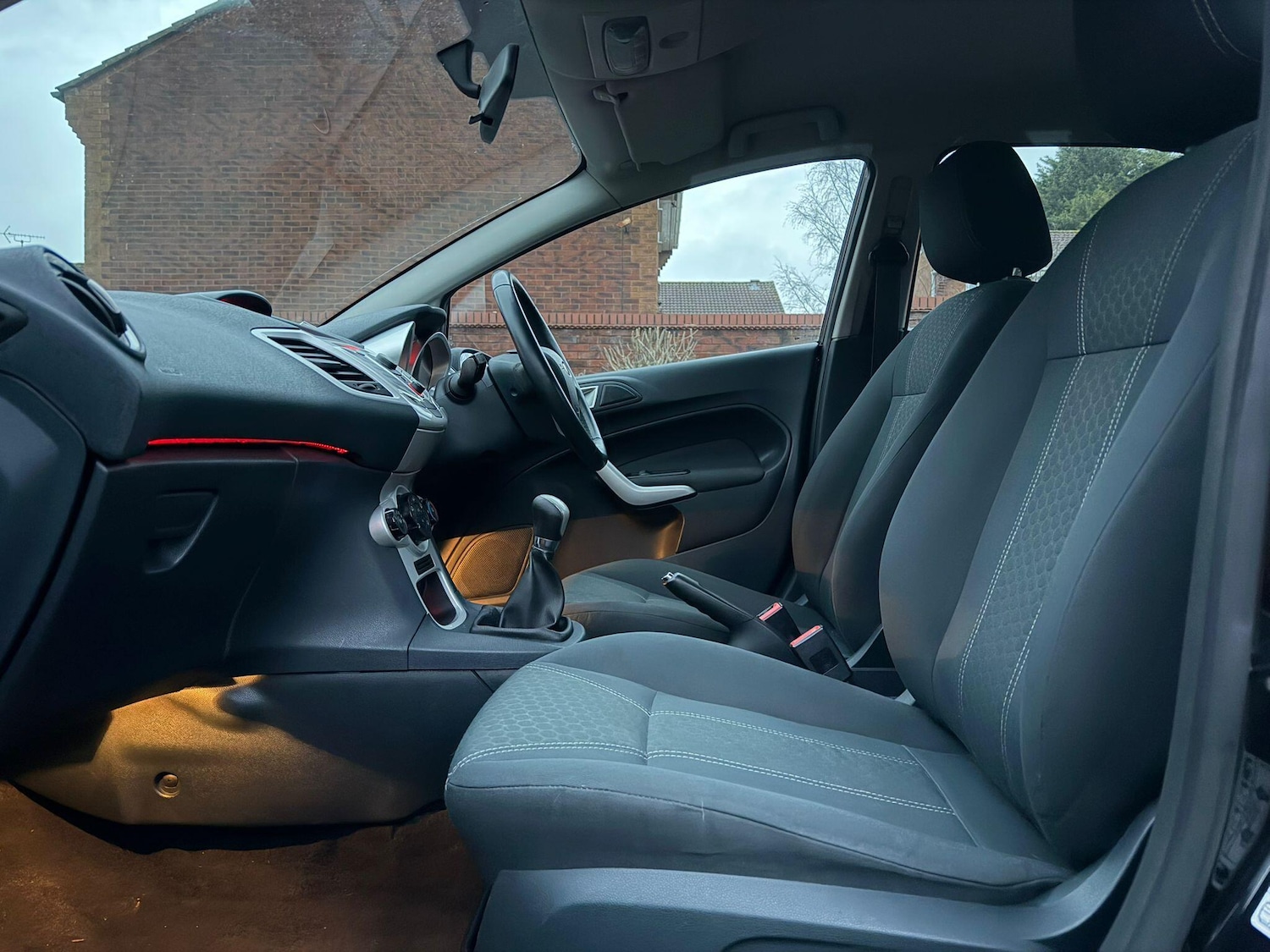 Used Ford Fiesta 2011 for sale - 77376237: Photo 20