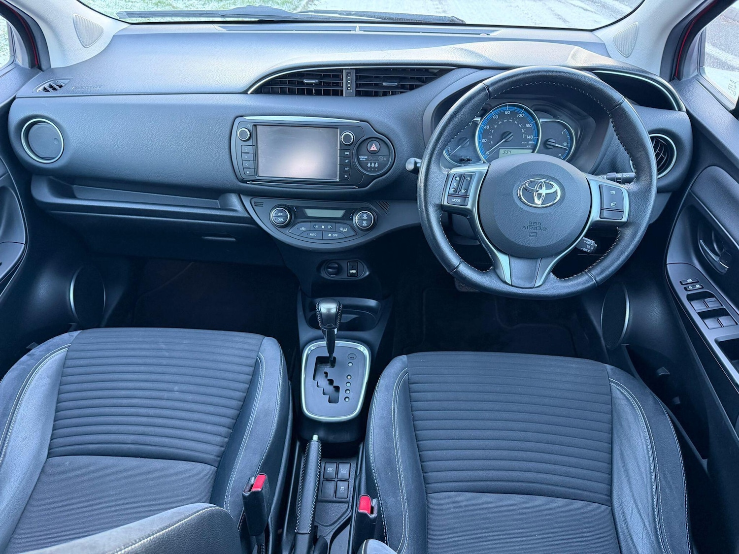 Used Toyota Yaris for sale - 77230266: Photo 12