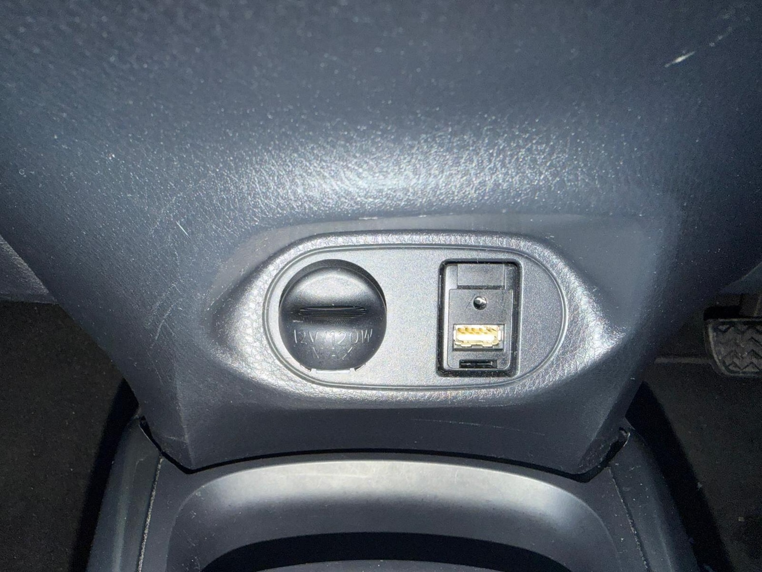 Used Toyota Yaris for sale - 77230266: Photo 22