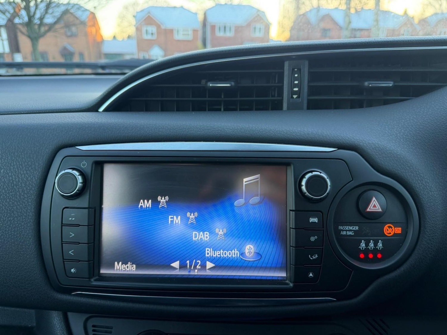 Used Toyota Yaris for sale - 77230266: Photo 25