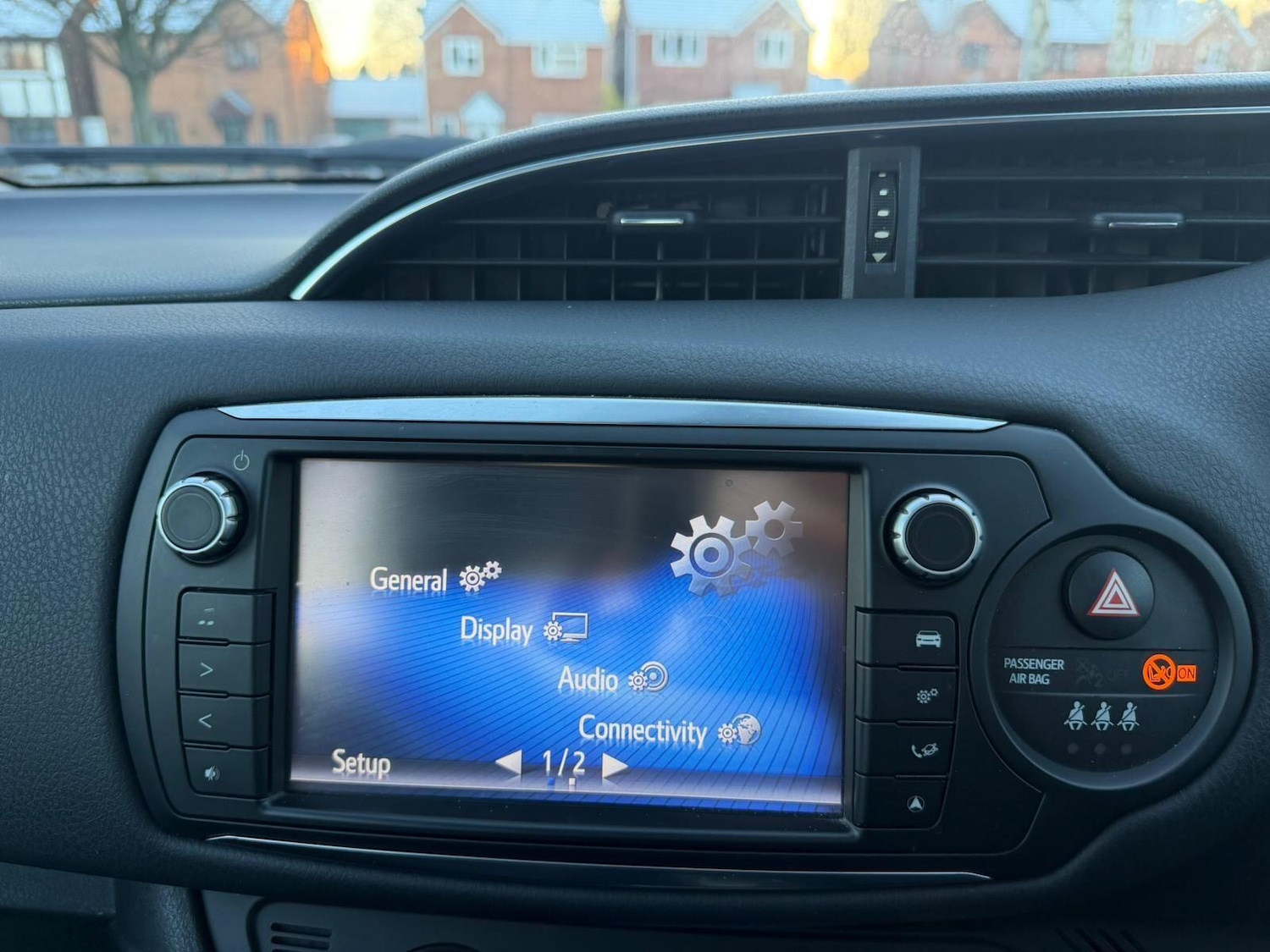 Used Toyota Yaris for sale - 77230266: Photo 26