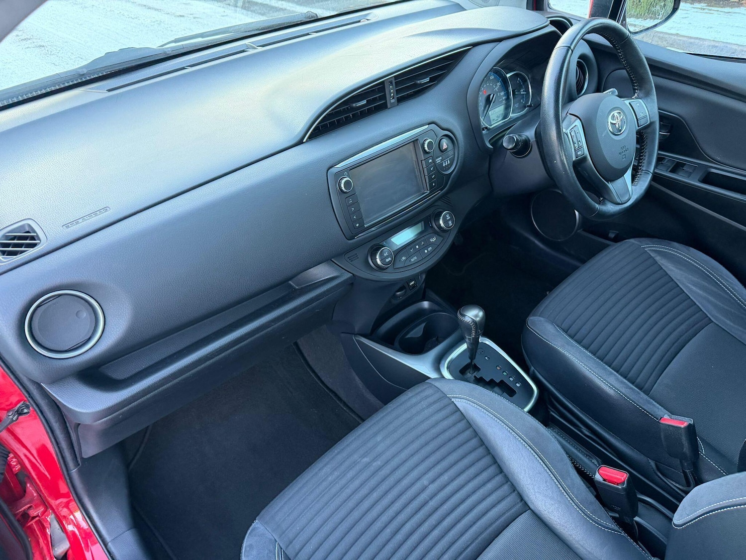 Used Toyota Yaris for sale - 77230266: Photo 33