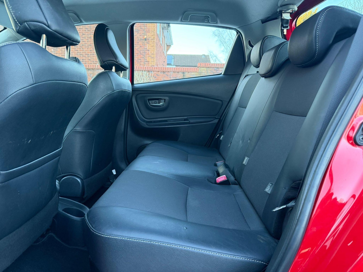 Used Toyota Yaris for sale - 77230266: Photo 35