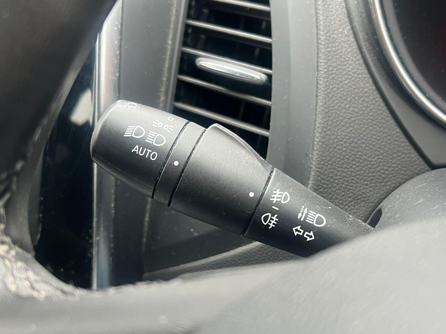 Used Renault Captur 2018 for sale - 78215700: Photo 27