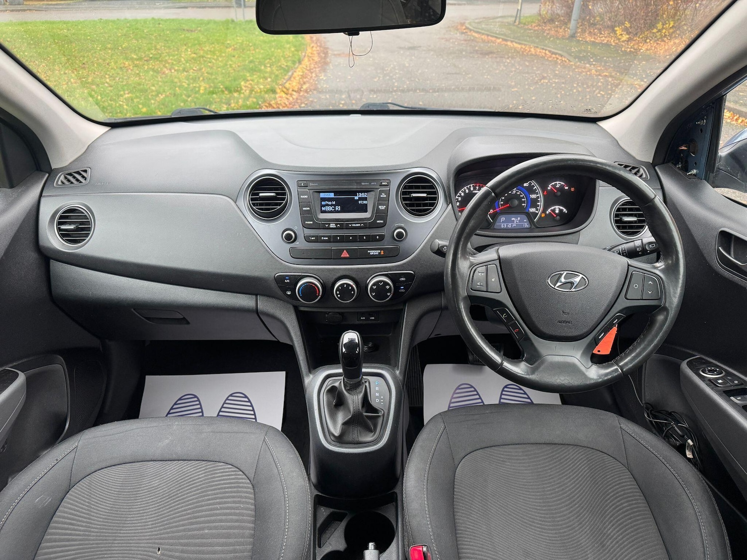 Used Hyundai i10 2019 for sale - 77230192: Photo 12