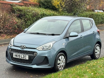 Used Hyundai i10 2019 for sale - 77230192: Photo