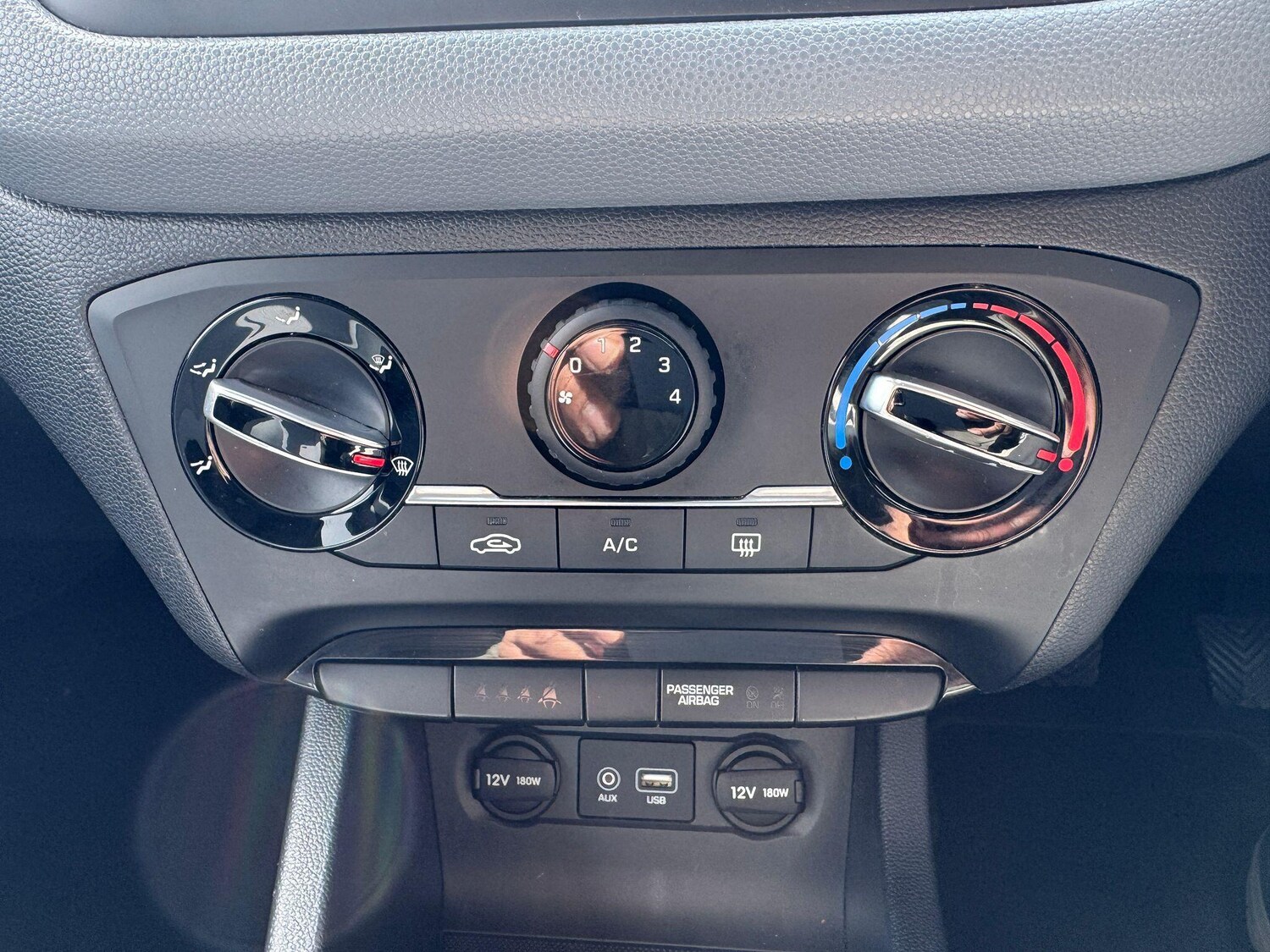 Used Hyundai i20 2016 for sale - 78215696: Photo 20