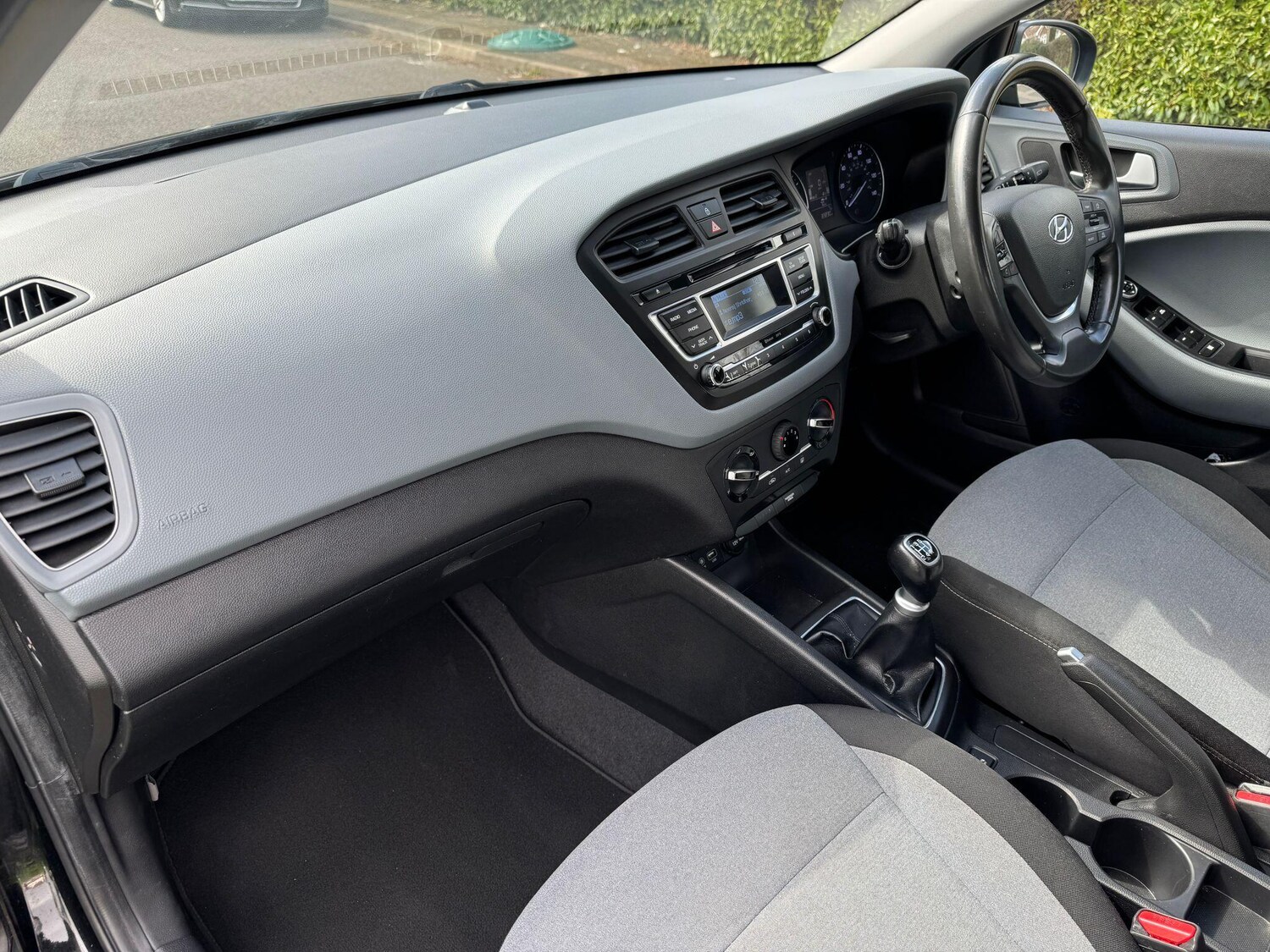 Used Hyundai i20 2016 for sale - 78215696: Photo 24