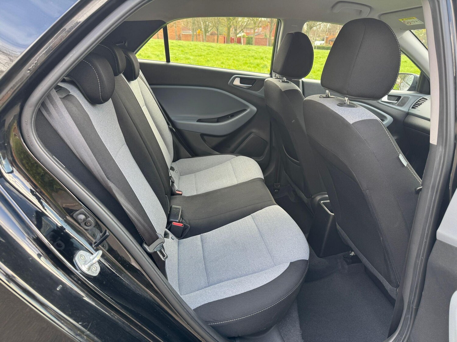 Used Hyundai i20 2016 for sale - 78215696: Photo 26