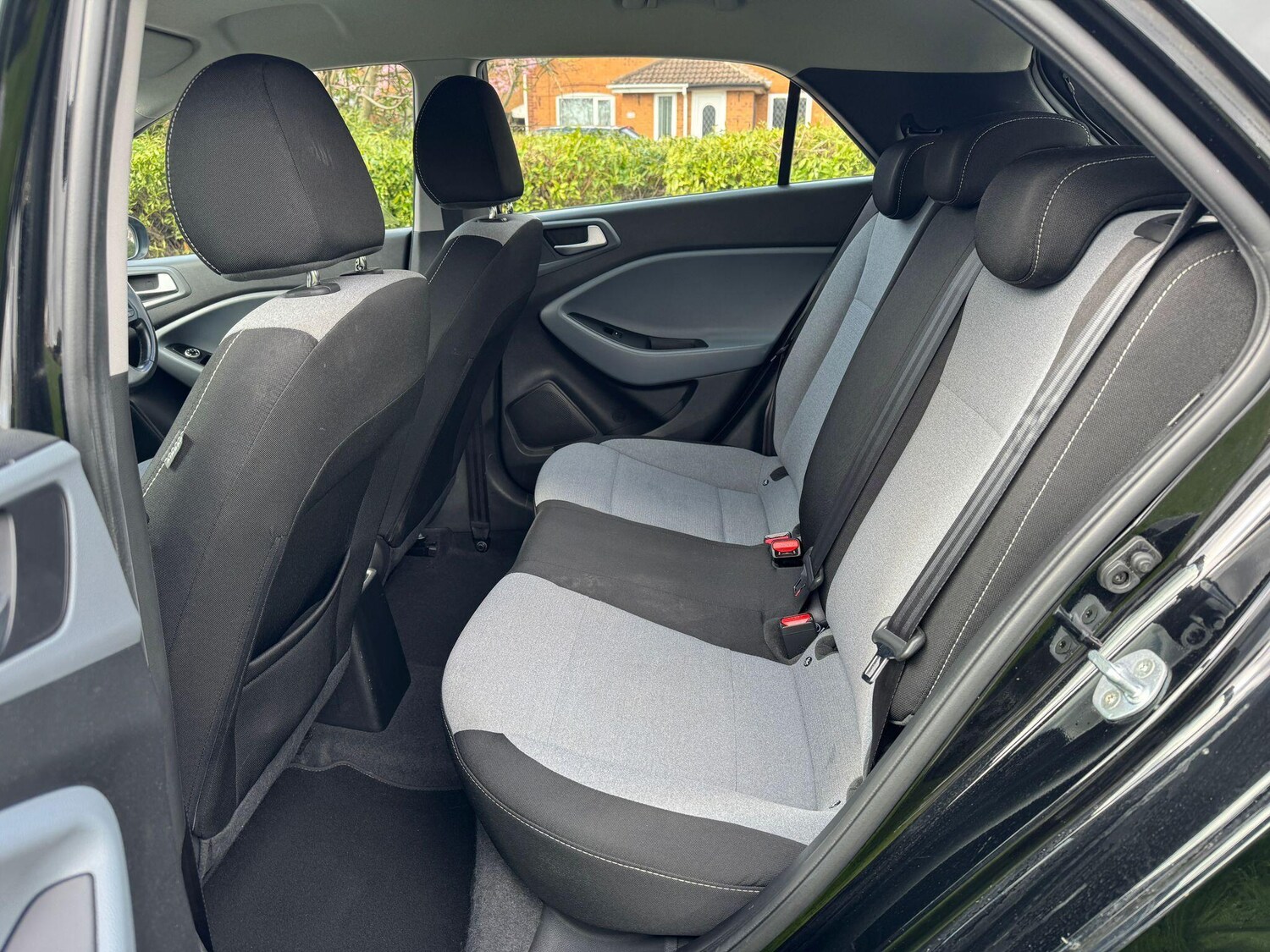 Used Hyundai i20 2016 for sale - 78215696: Photo 27