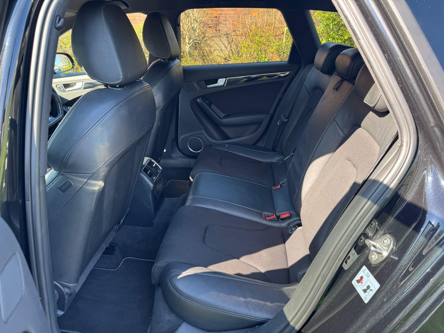 Used Audi A4 2014 for sale - 78215721: Photo 29