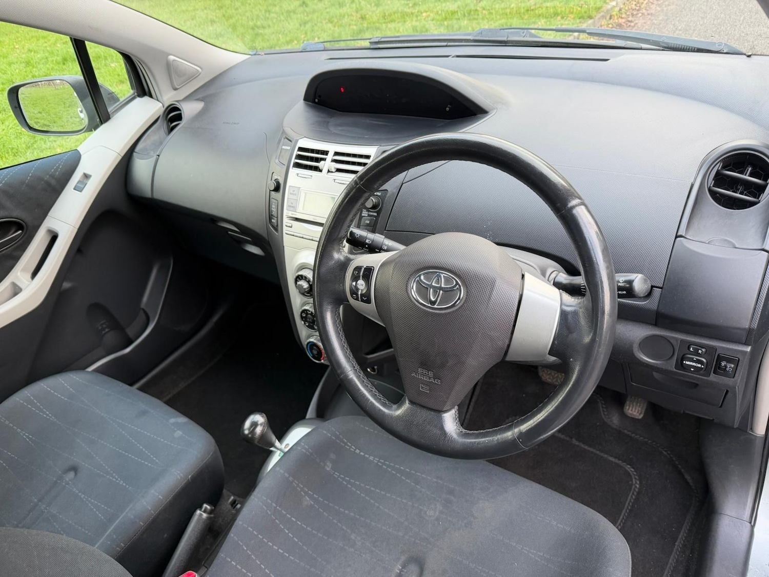Used Toyota Yaris 2006 for sale - 77214855: Photo 21