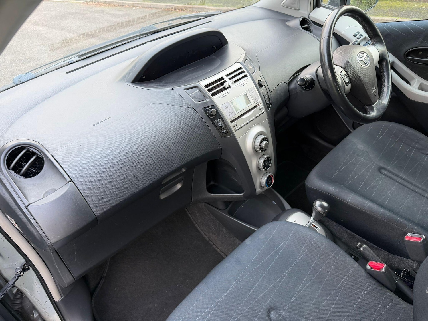 Used Toyota Yaris 2006 for sale - 77214855: Photo 23