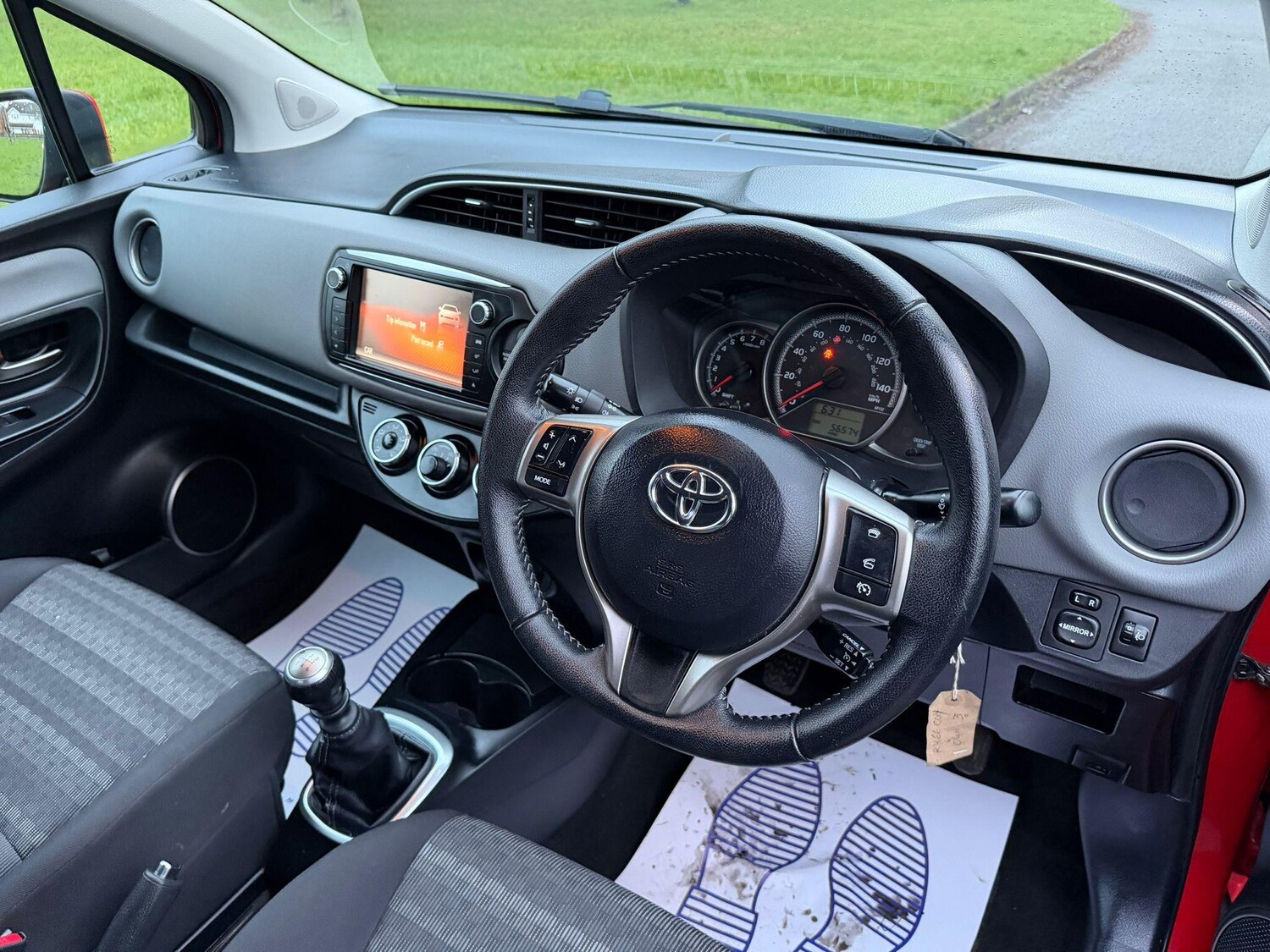 Used Toyota Yaris 2016 for sale - 78215708: Photo 17