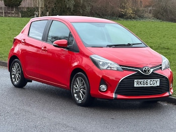 Used Toyota Yaris 2016 for sale - 78215708: Photo
