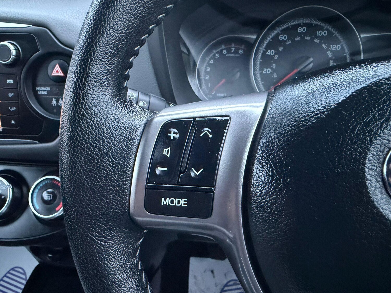 Used Toyota Yaris 2016 for sale - 78215708: Photo 28