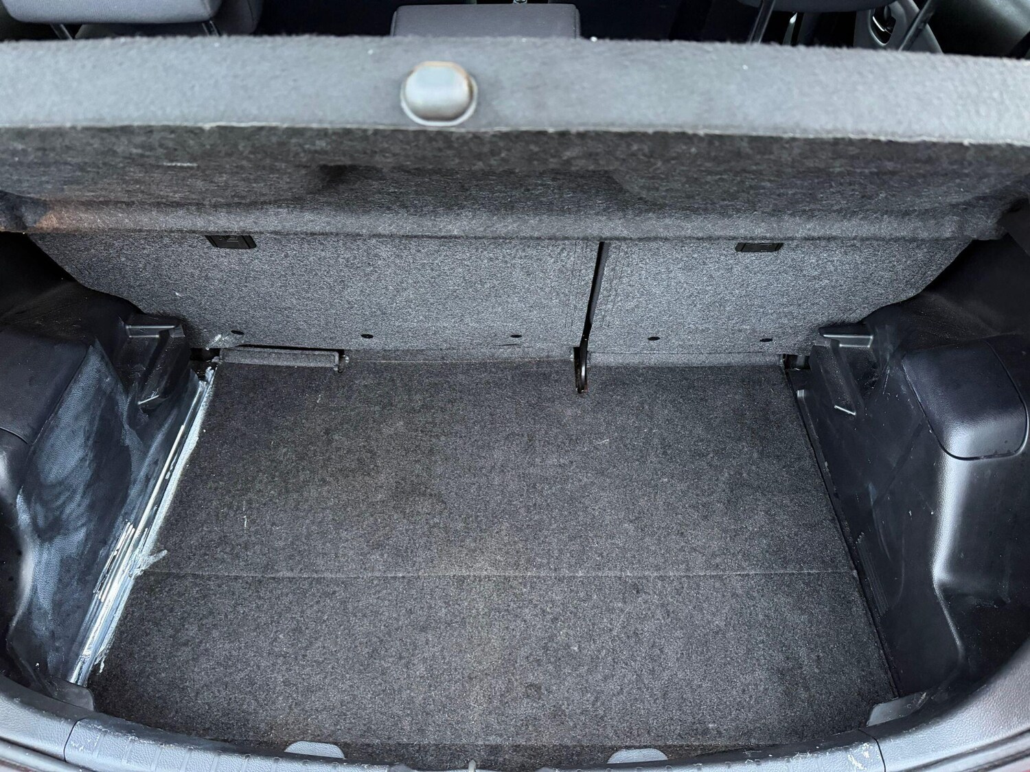 Used Toyota Yaris 2016 for sale - 78215708: Photo 9