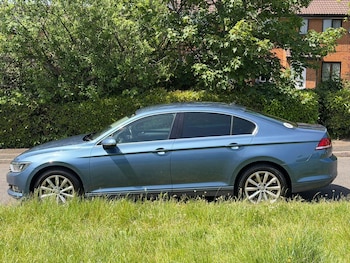 Used Volkswagen Passat 2017 for sale - 78695214: Photo
