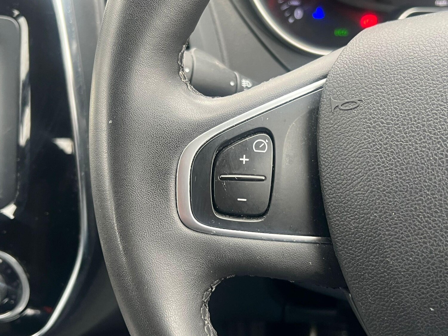 Used Renault Captur 2018 for sale - 77510618: Photo 25