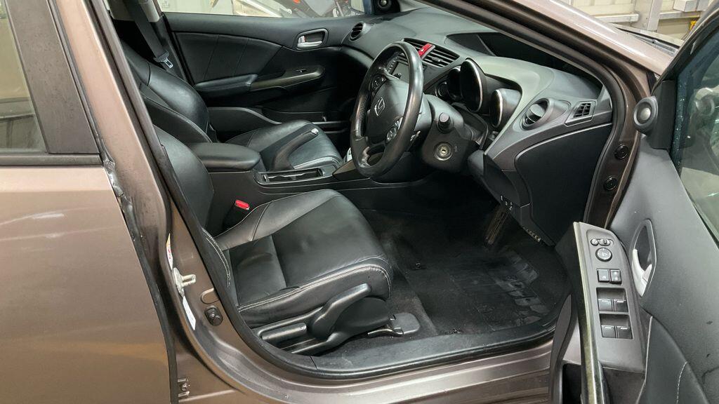 Used Honda Civic 2012 for sale - 77468419: Photo 11