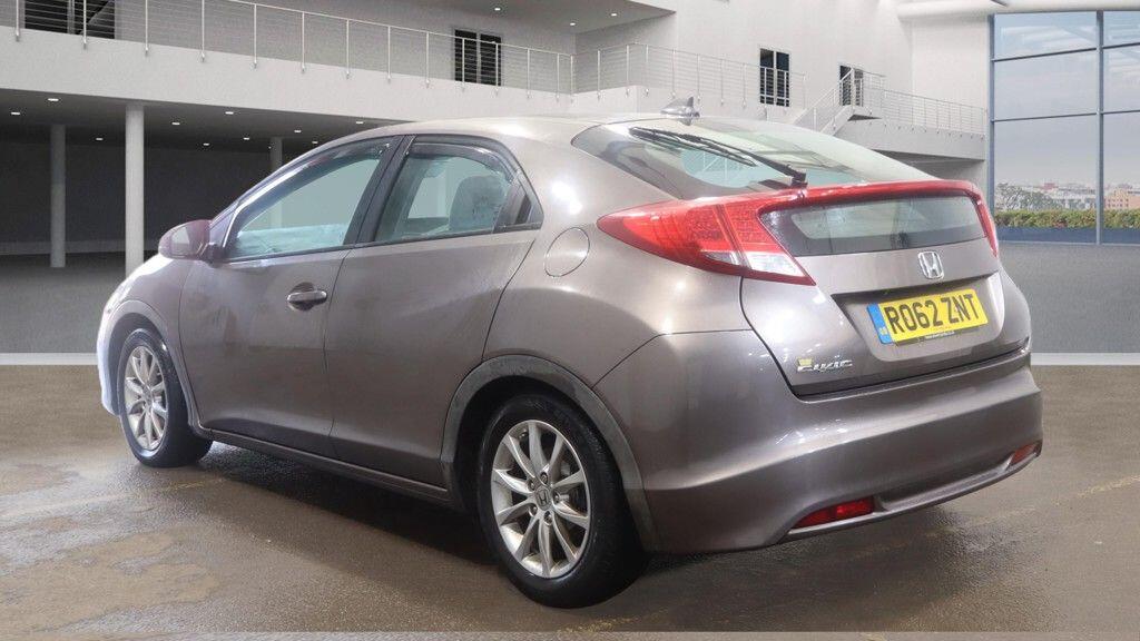 Used Honda Civic 2012 for sale - 77468419: Photo 4
