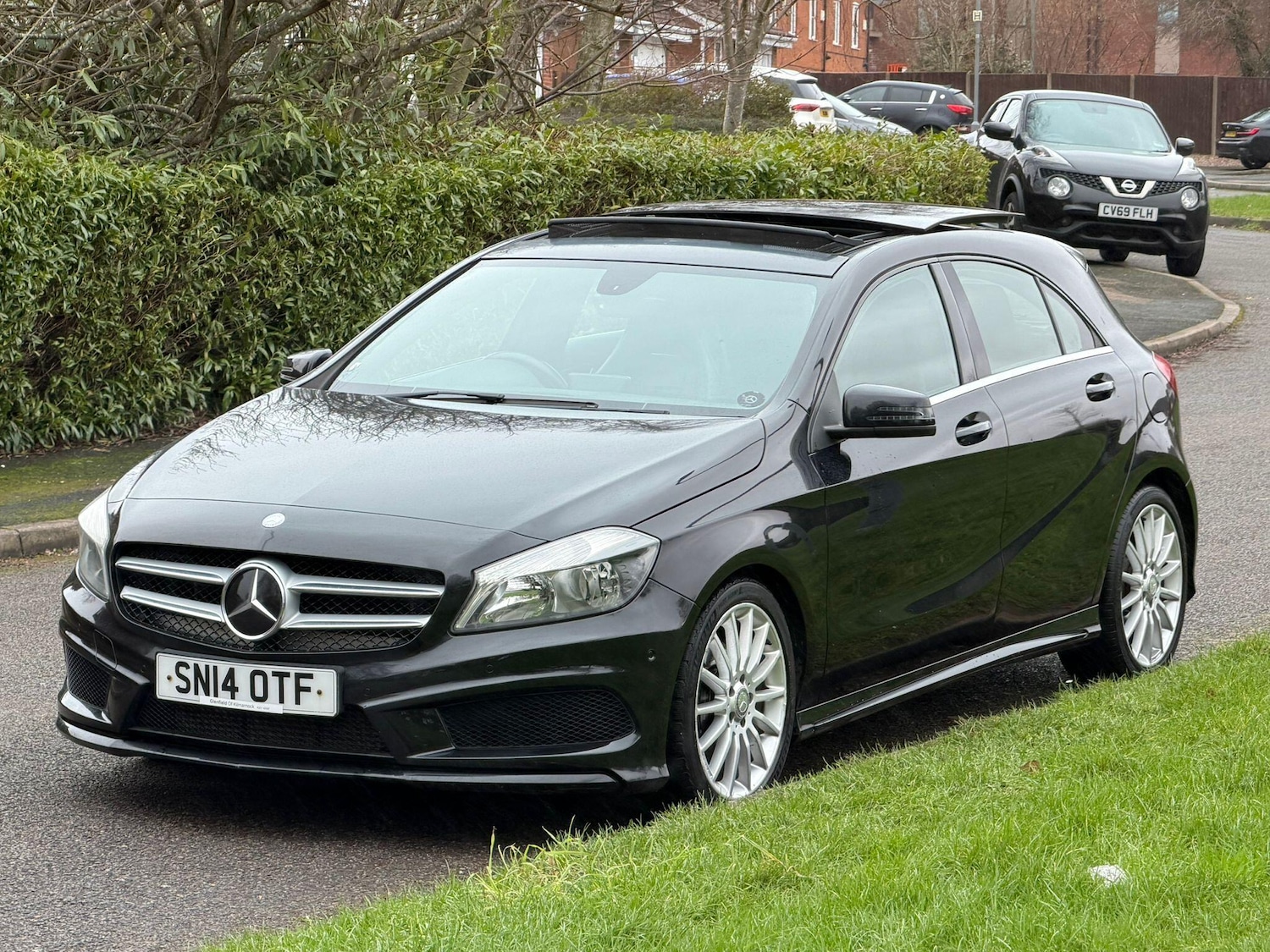 Used Mercedes-Benz A-Class for sale - 77626117: Photo 2