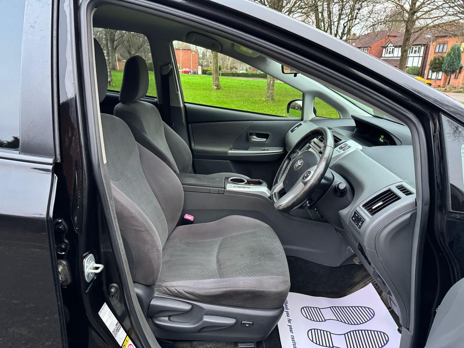 Used Toyota Prius+ 2014 for sale - 77216148: Photo 20