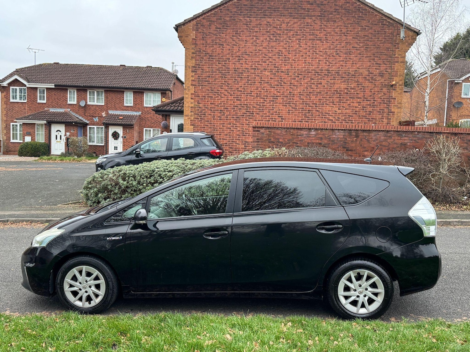 Used Toyota Prius+ 2014 for sale - 77216148: Photo 4