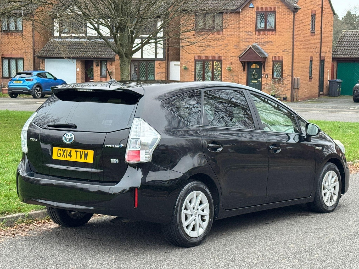 Used Toyota Prius+ 2014 for sale - 77216148: Photo 7